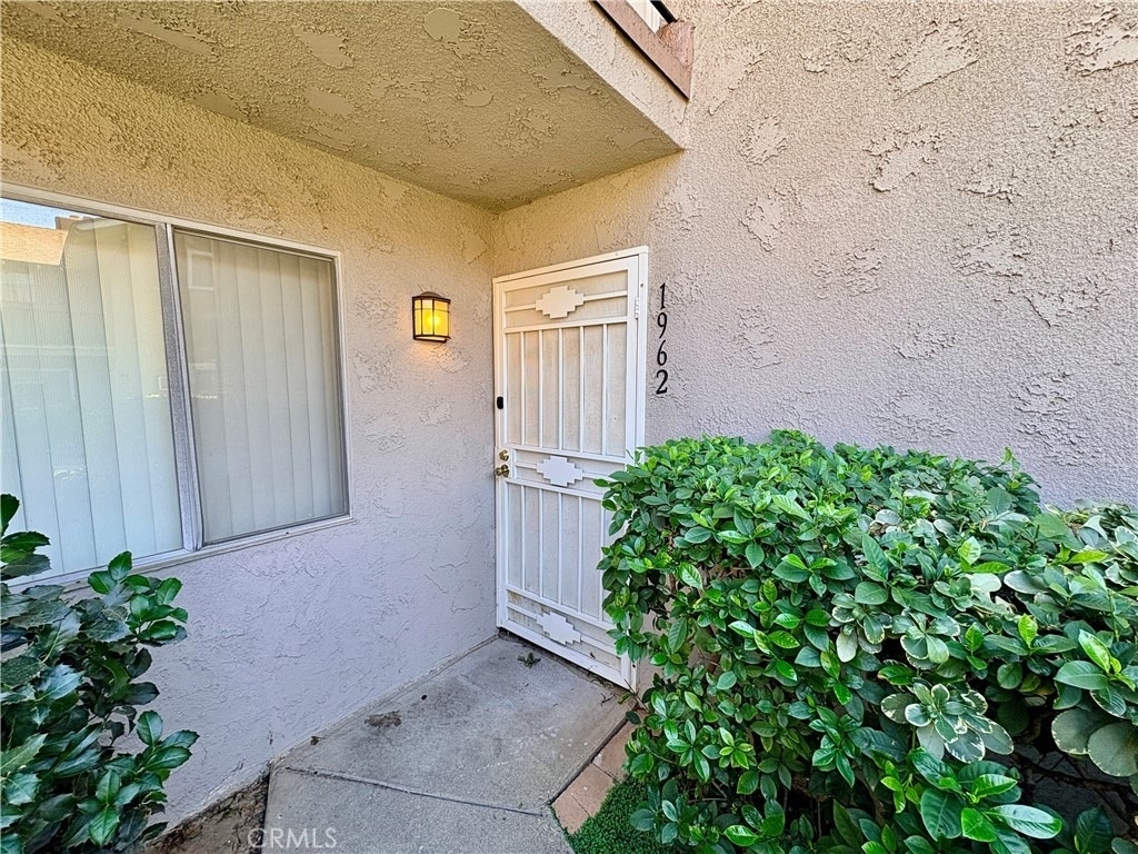 1962 Evergreen Street - Photo 1