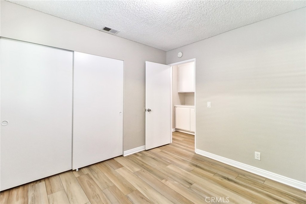 317 W 1st - Photo 19