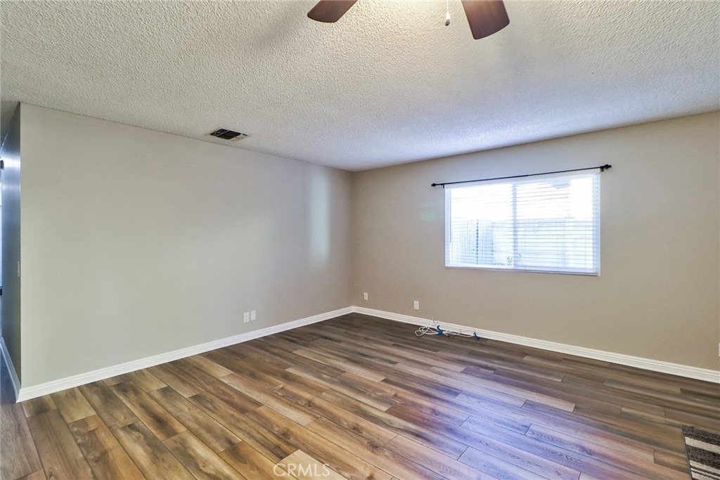 317 W 1st - Photo 6