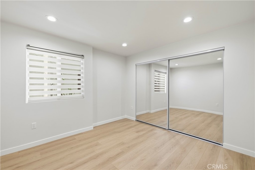 835 E Lomita - Photo 9
