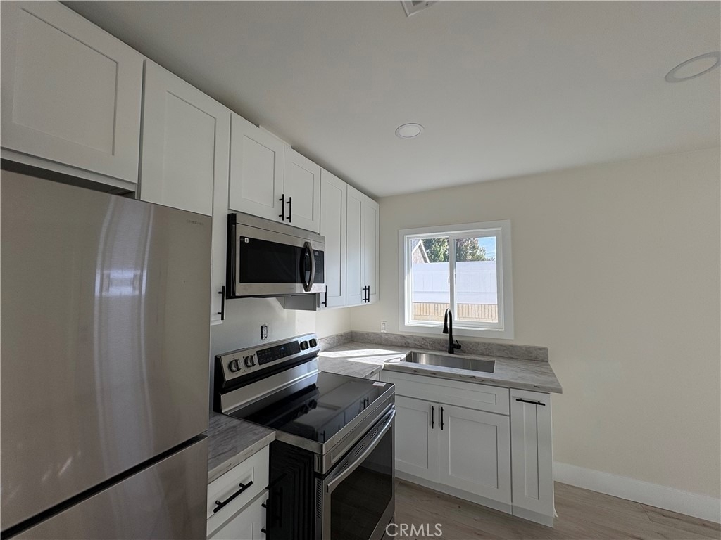 6300 Fairbrook Street - Photo 2