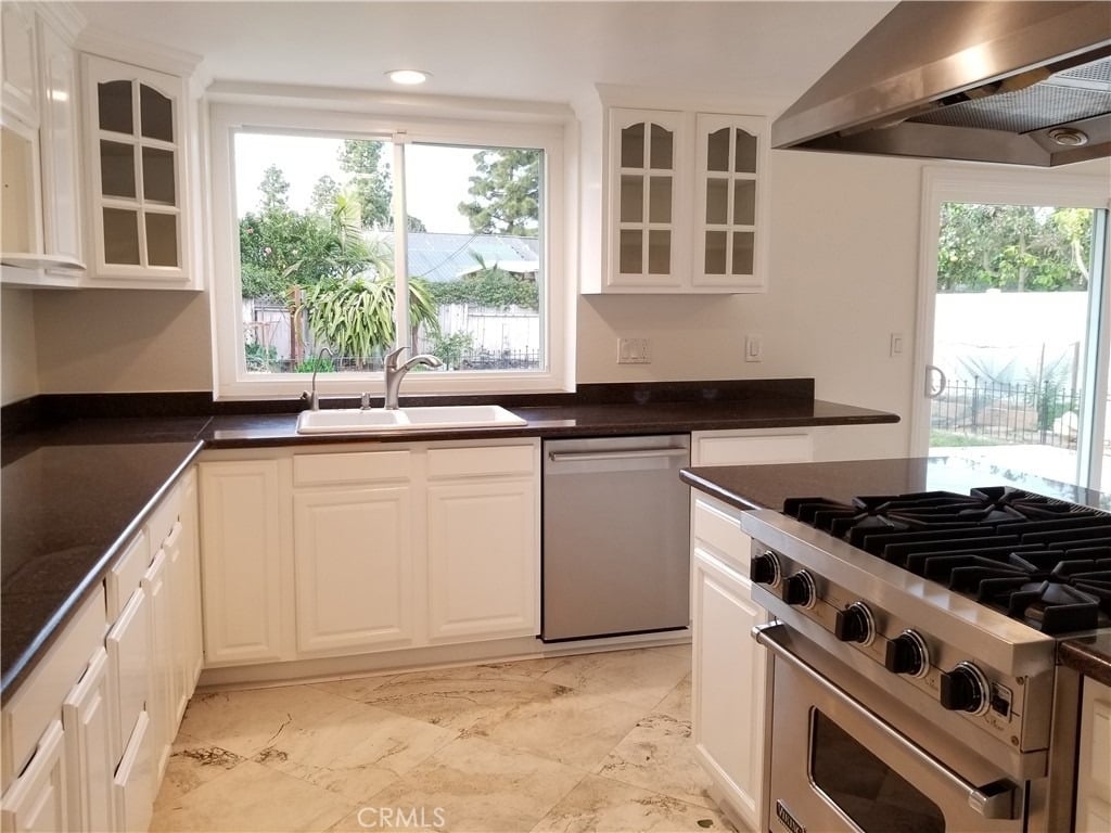 2863 Serang Place - Photo 6