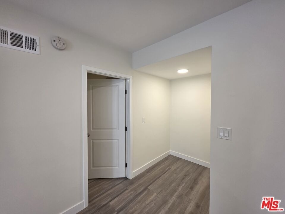 1760 S Bentley Avenue - Photo 52