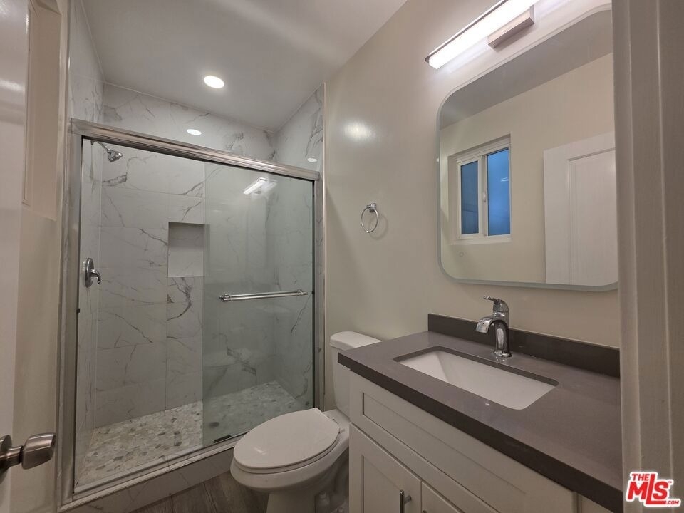 1760 S Bentley Avenue - Photo 40