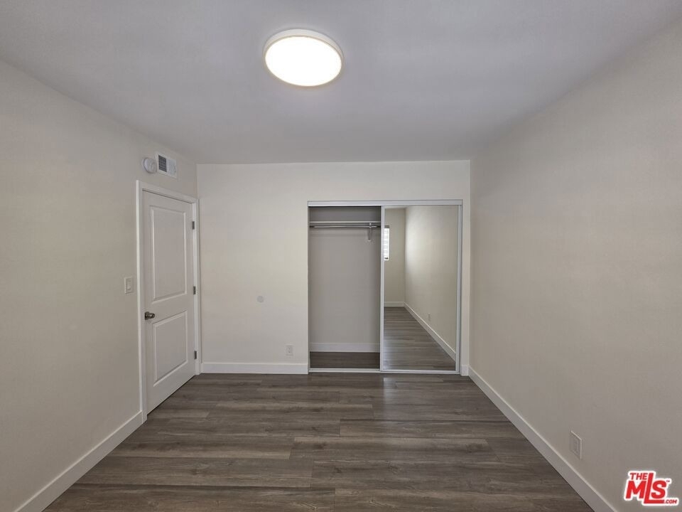 1760 S Bentley Avenue - Photo 28