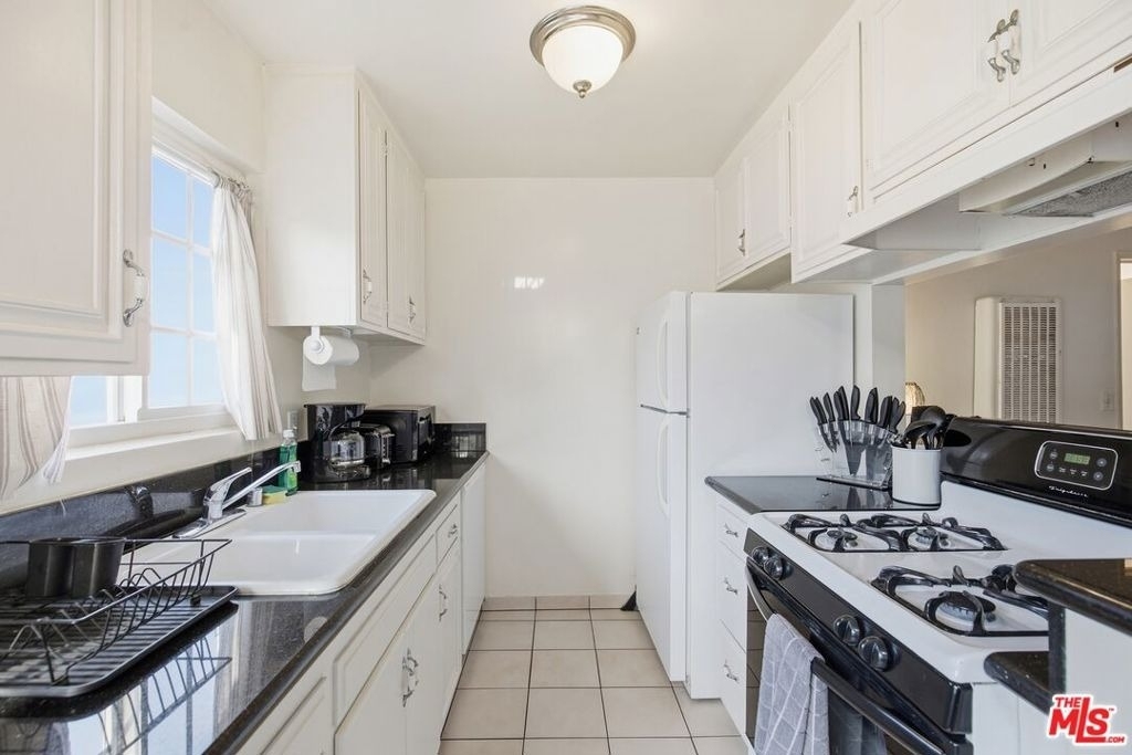 3720 Vinton Avenue - Photo 6