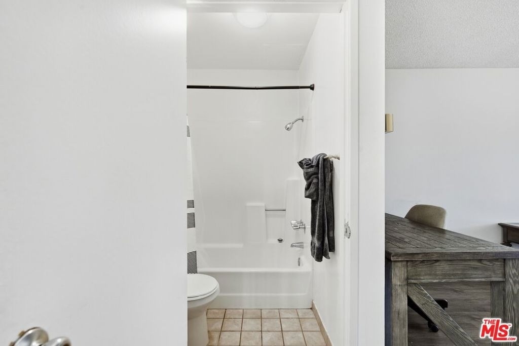 3600 Bagley Avenue - Photo 10