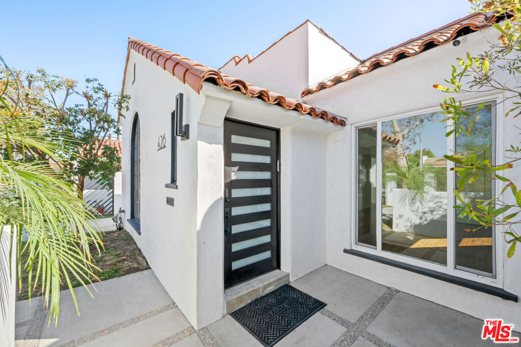 426 S La Peer Drive - Photo 23