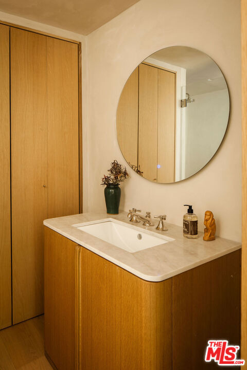 6111 Hargis Street - Photo 29