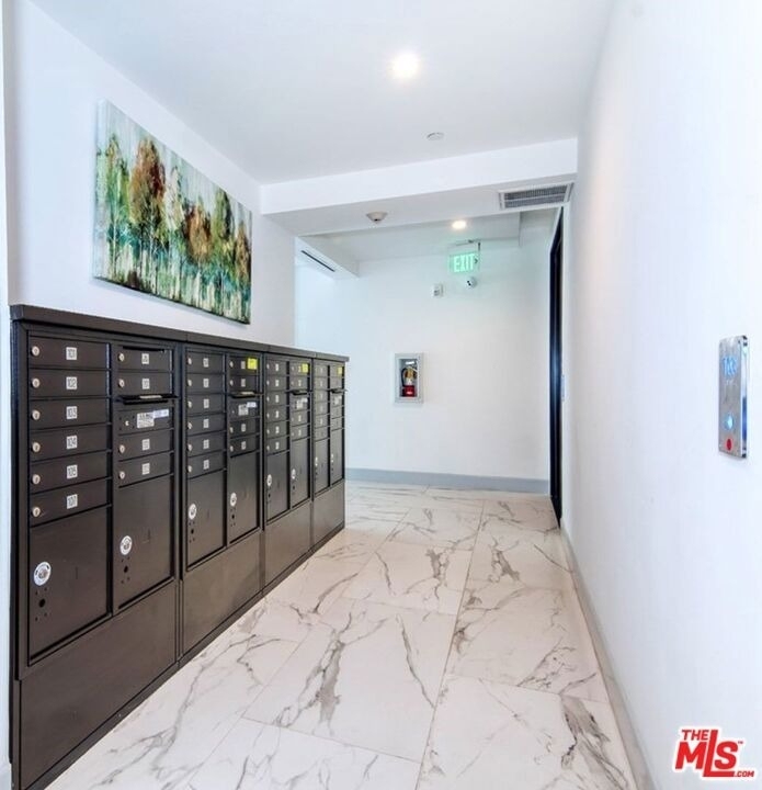 1237 S Holt Avenue - Photo 24