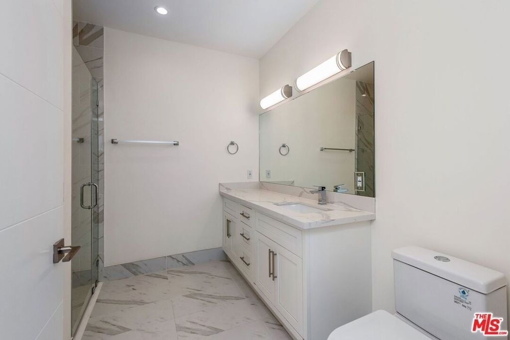 1237 S Holt Avenue - Photo 10