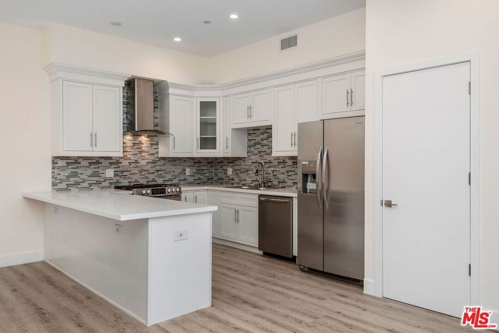 1237 S Holt Avenue - Photo 1