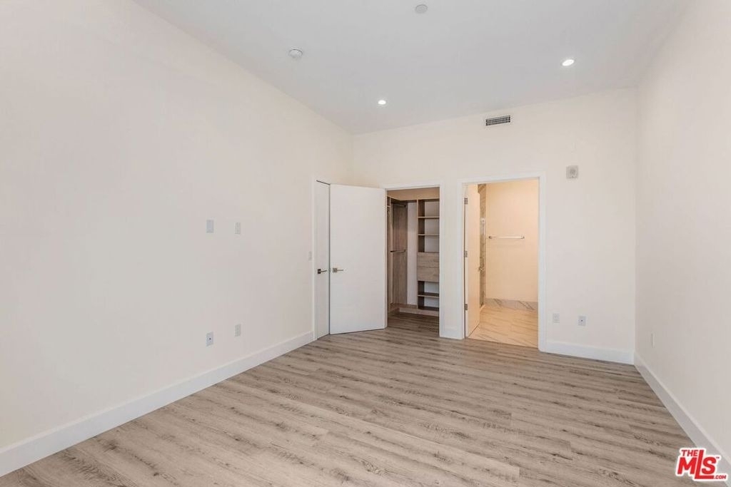 1237 S Holt Avenue - Photo 13