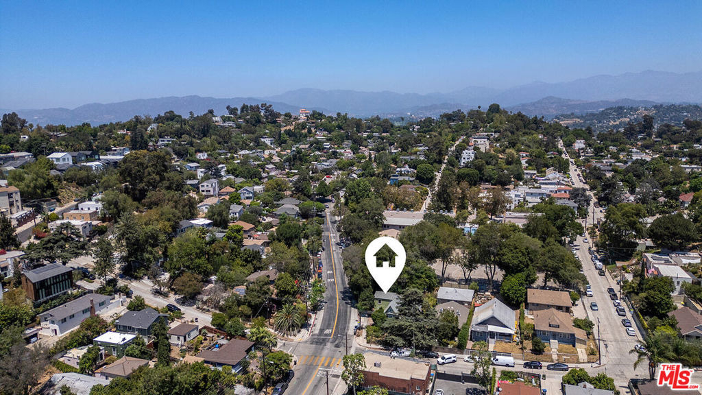 2004 Echo Park Avenue - Photo 33