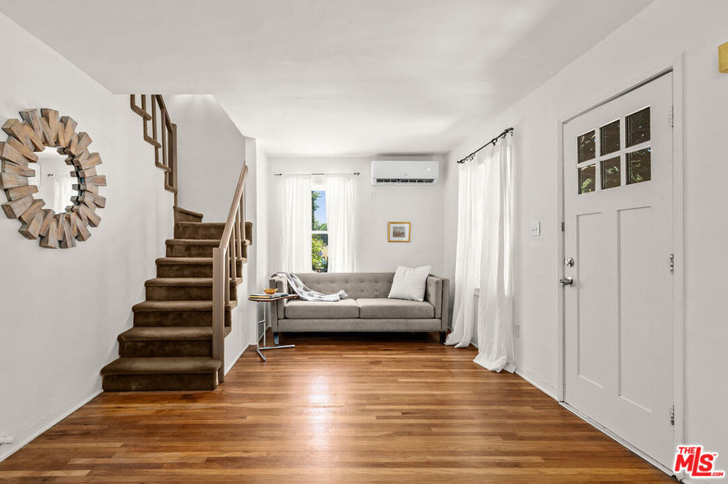 2004 Echo Park Avenue - Photo 2