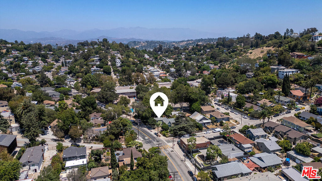 2004 Echo Park Avenue - Photo 31