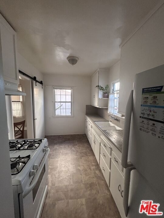 12444 Greene Avenue - Photo 12