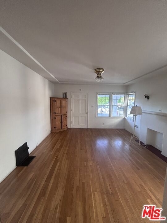 12444 Greene Avenue - Photo 10