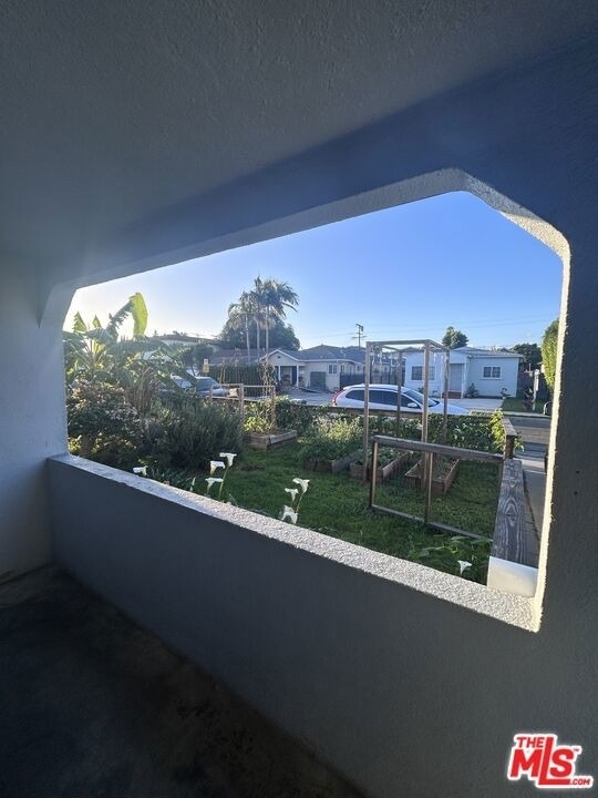 12444 Greene Avenue - Photo 14