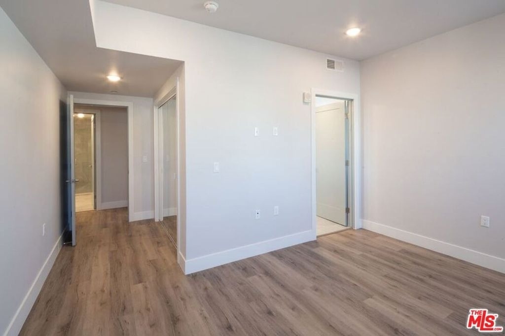 3672 Jasmine Avenue - Photo 16