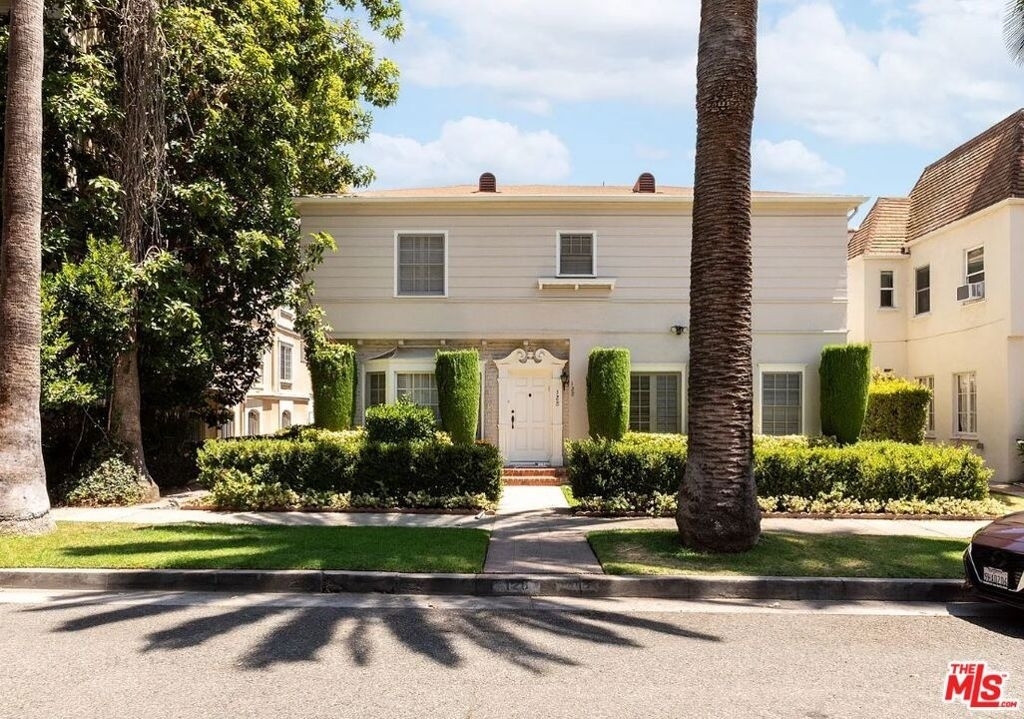 128 S Palm Drive - Photo 13