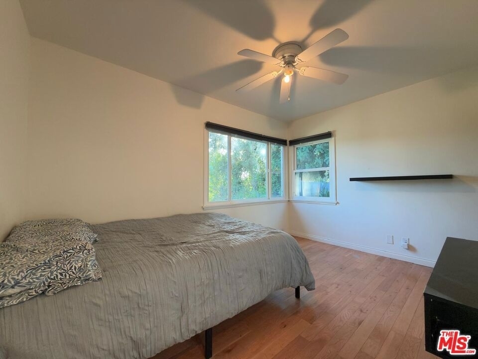 3323 Reta Street - Photo 12
