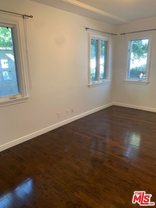 8585 Airdrome Street - Photo 7