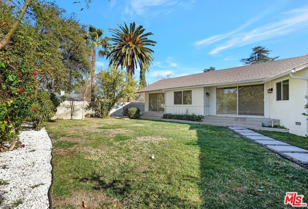 23153 Gonzales Drive - Photo 20