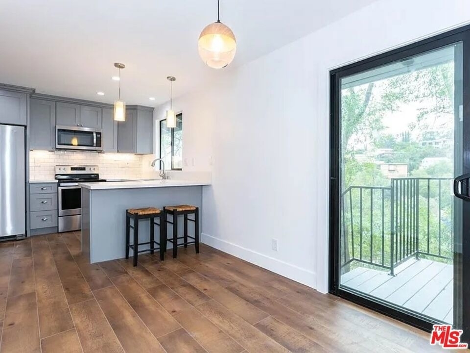 858 Oneonta Drive - Photo 13