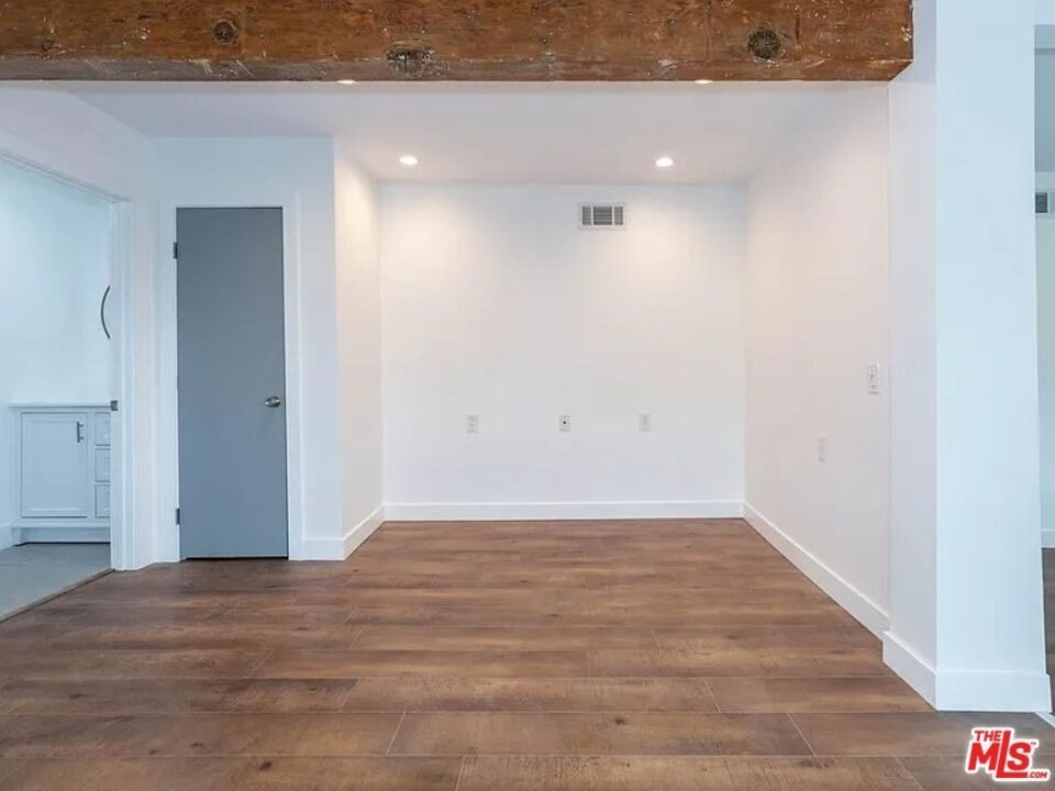 858 Oneonta Drive - Photo 18