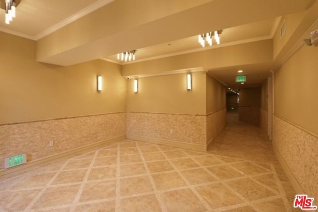 12234 Montana Avenue - Photo 19