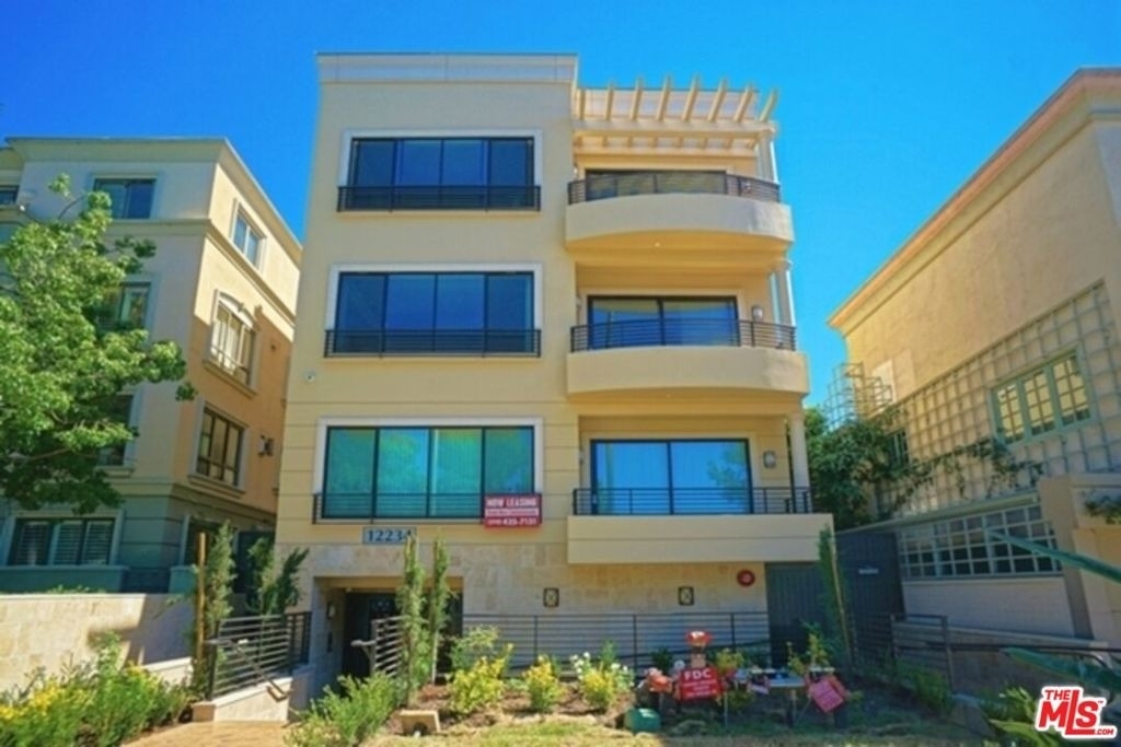12234 Montana Avenue - Photo 21