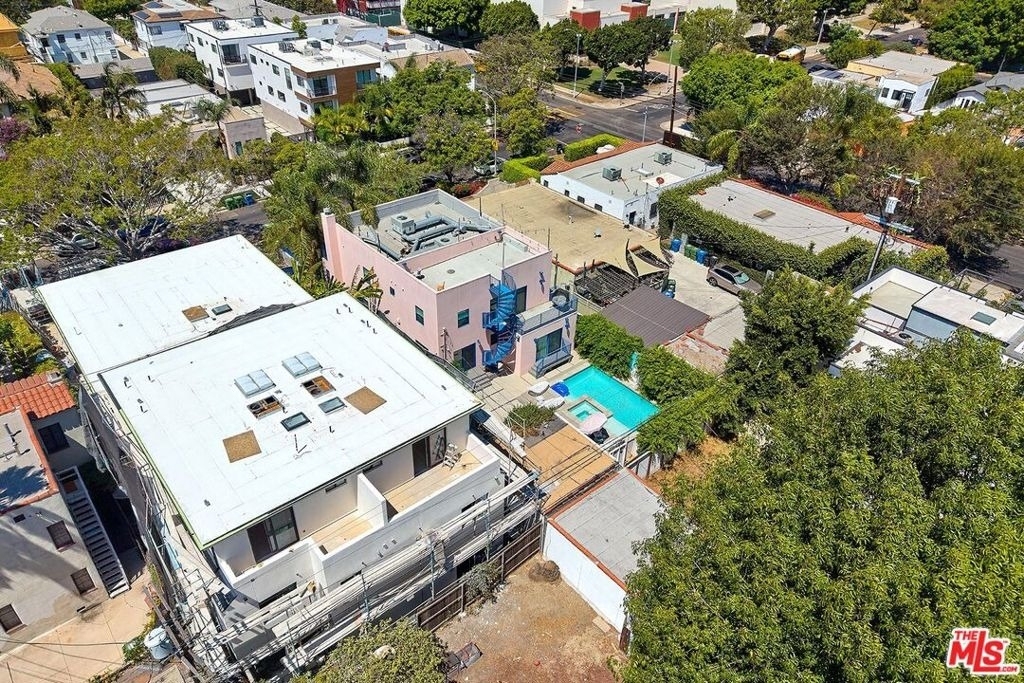 848 N Las Palmas Avenue - Photo 37
