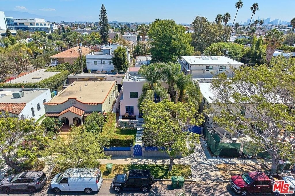 848 N Las Palmas Avenue - Photo 49