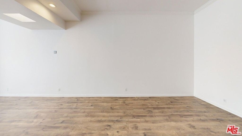 230 S Hamilton Drive - Photo 31