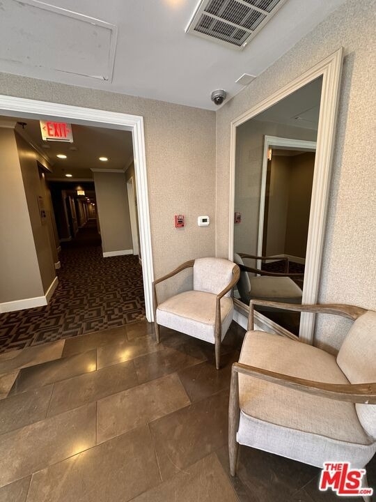230 S Hamilton Drive - Photo 35