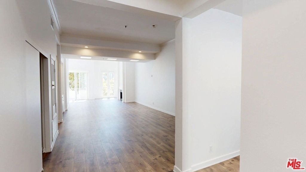 230 S Hamilton Drive - Photo 1