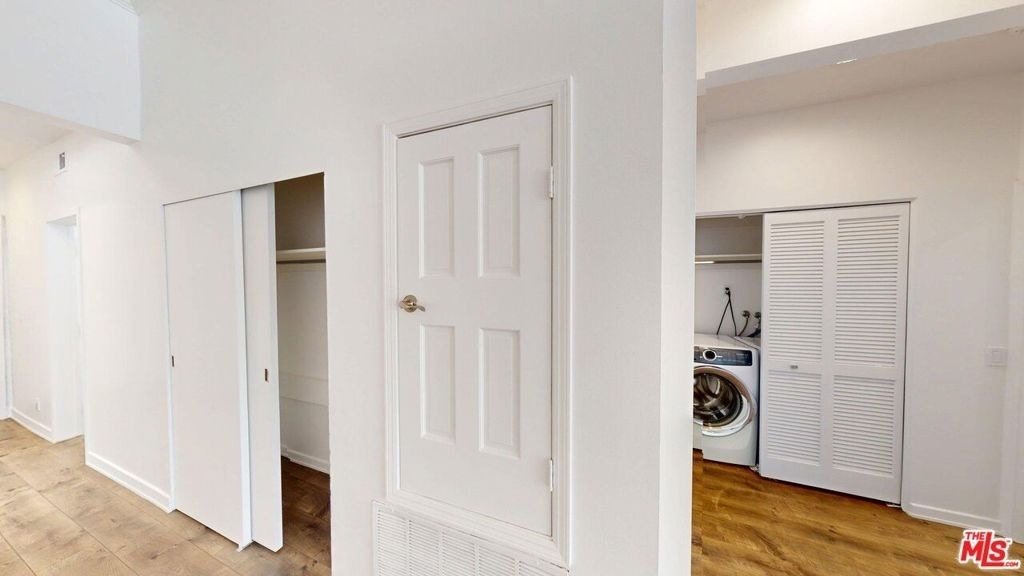 230 S Hamilton Drive - Photo 12