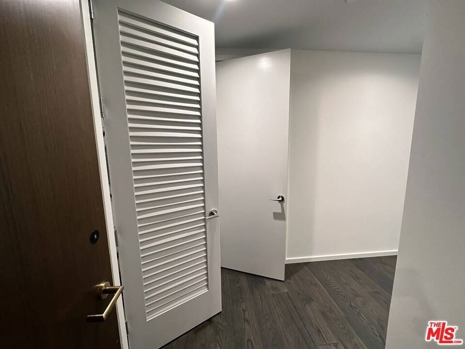 1000 West 8th Street - Photo 13