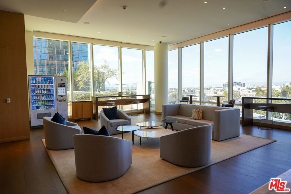1000 West 8th Street - Photo 27