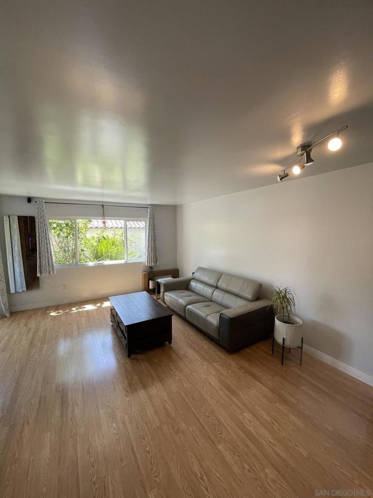 10767 San Diego Mission - Photo 2