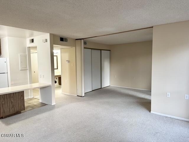 824 Pinetree Circle - Photo 2