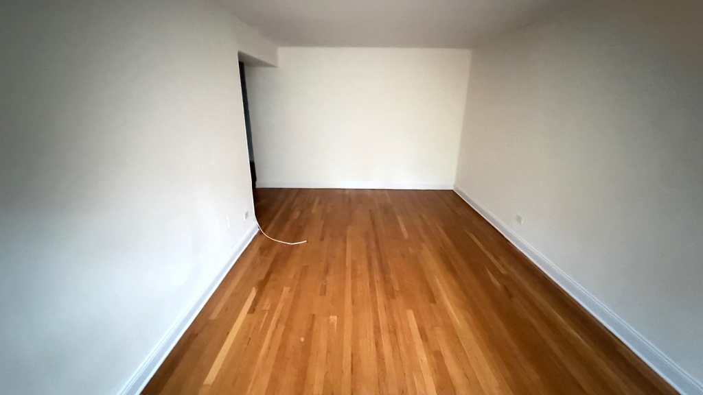 83-10 118th Street - Photo 12