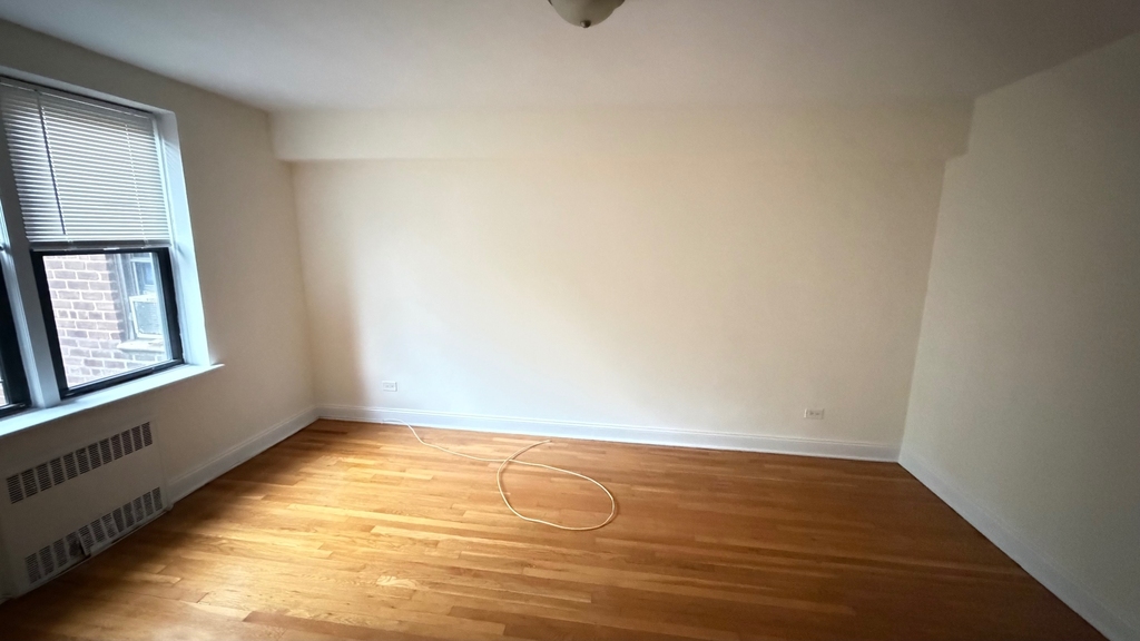 83-10 118th Street - Photo 17