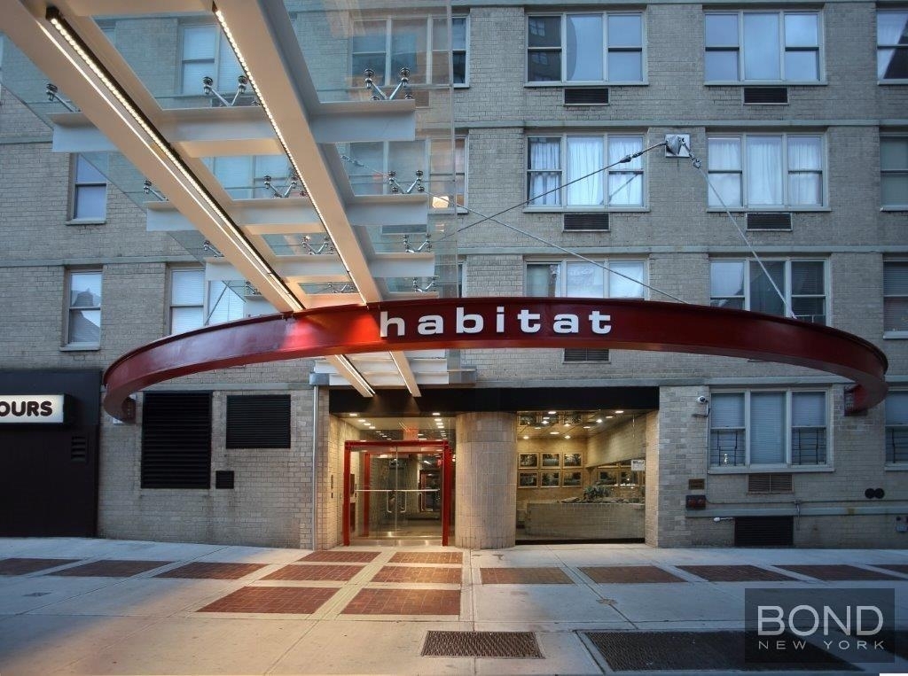 East 29th Street - Photo 8