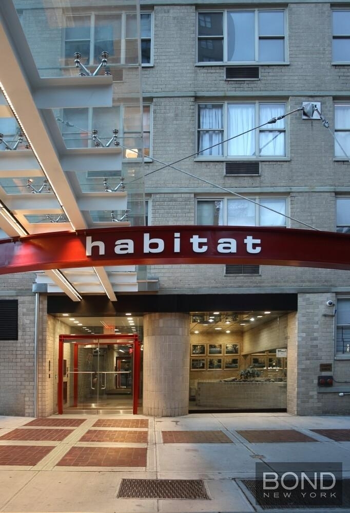 East 29th Street - Photo 12