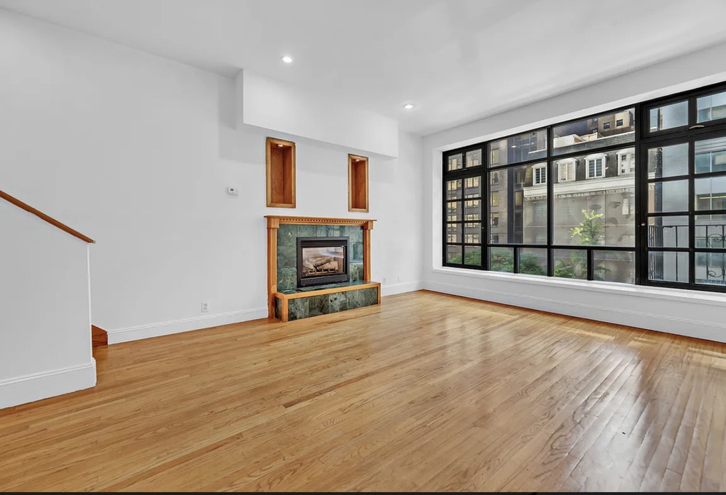 143 East 57th Street - Photo 2