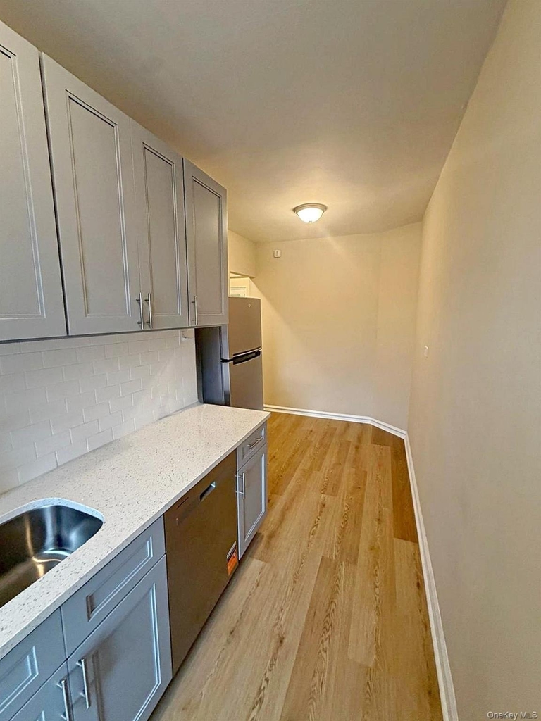 4115 45th Street - Photo 6