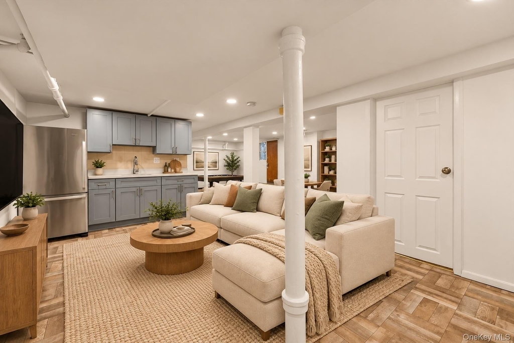 4401 Skillman Avenue - Photo 21