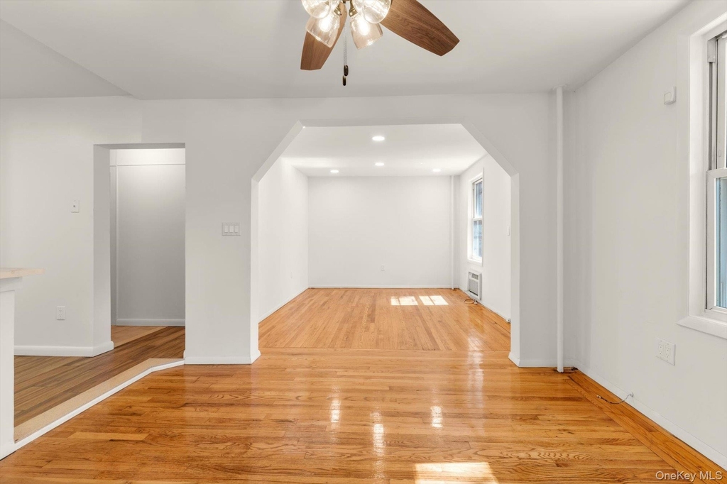 4401 Skillman Avenue - Photo 4
